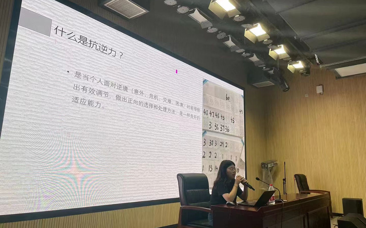 广汉董玉娣中学